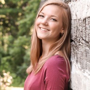 Meet your Posher, Jenna